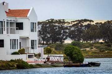 découvrez votre paradis de vacances avec notre sélection de maisons de vacances. profitez d'un séjour inoubliable dans des destinations idylliques, alliant confort et intimité. réservez dès maintenant pour vivre des moments magiques en famille ou entre amis.